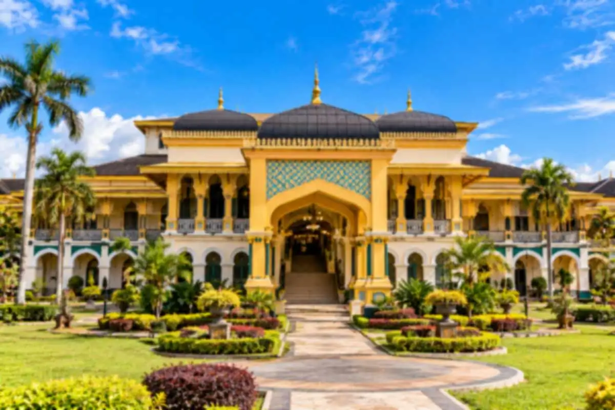 Istana Maimun, Objek Wisata Terdepan di Kota Medan