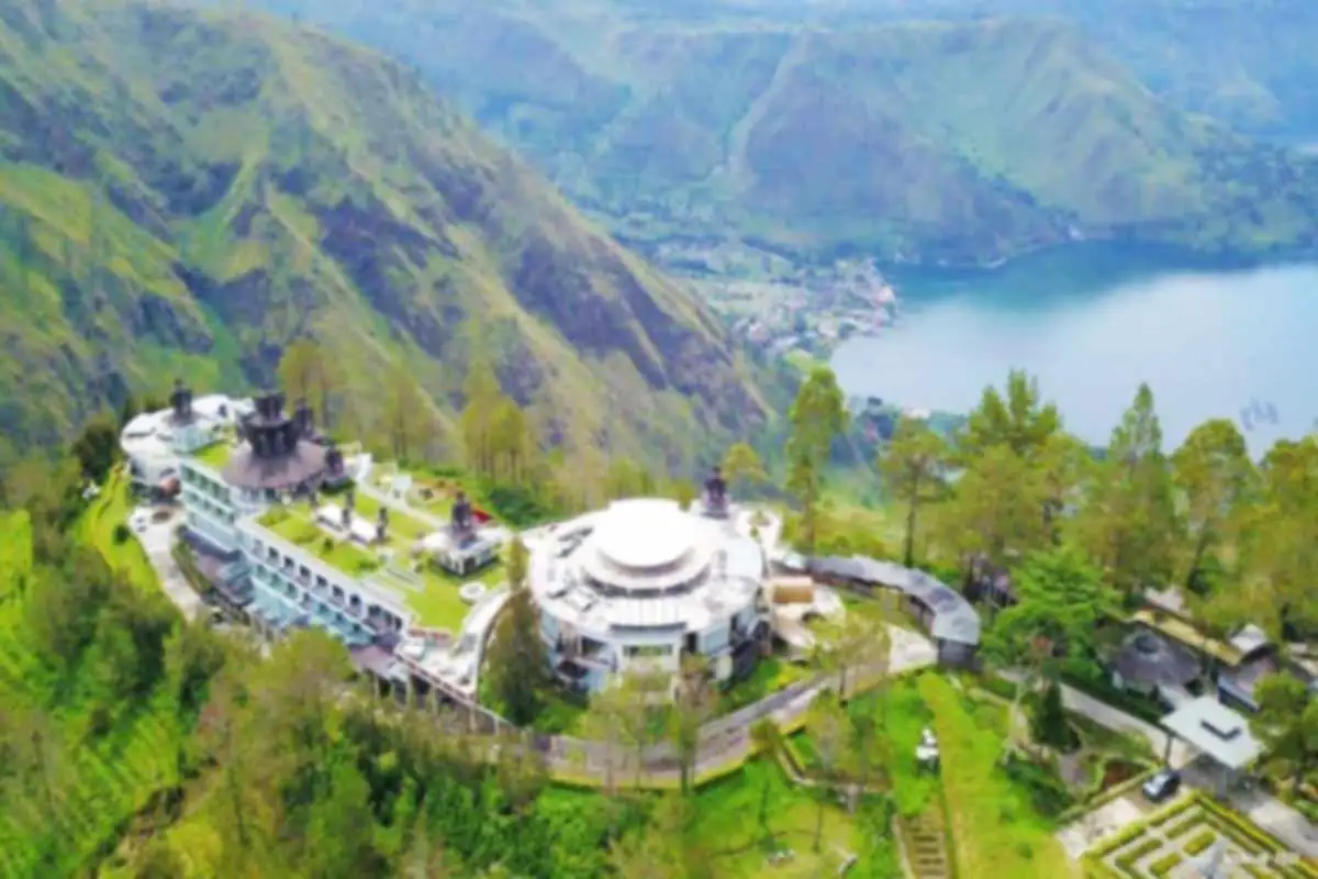 Taman Simalem Resort: Destinasi Percutian Menarik dengan Panorama Menakjubkan Tasik Toba