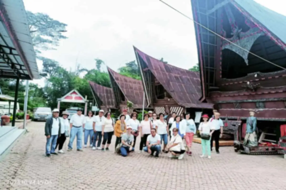 Pakej Medan & Tasik Toba 4 Hari 3 Malam | Samosir & Berastagi
